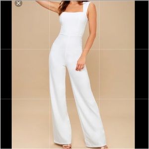 NWT LULUS JUMPSUIT